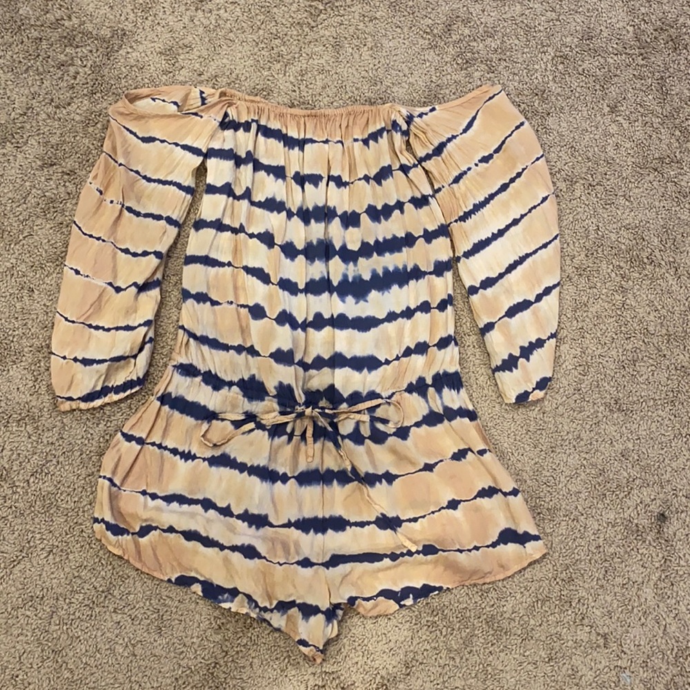 Elan- tan/blue- size small